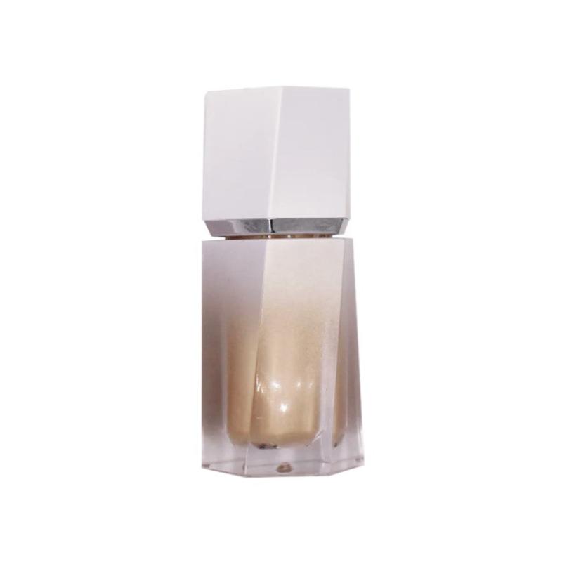 Iluminador Liquido Daily Essentials