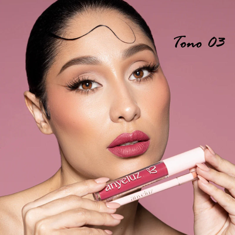 Kit Dúo Brillo Labial y Delineador De Labios