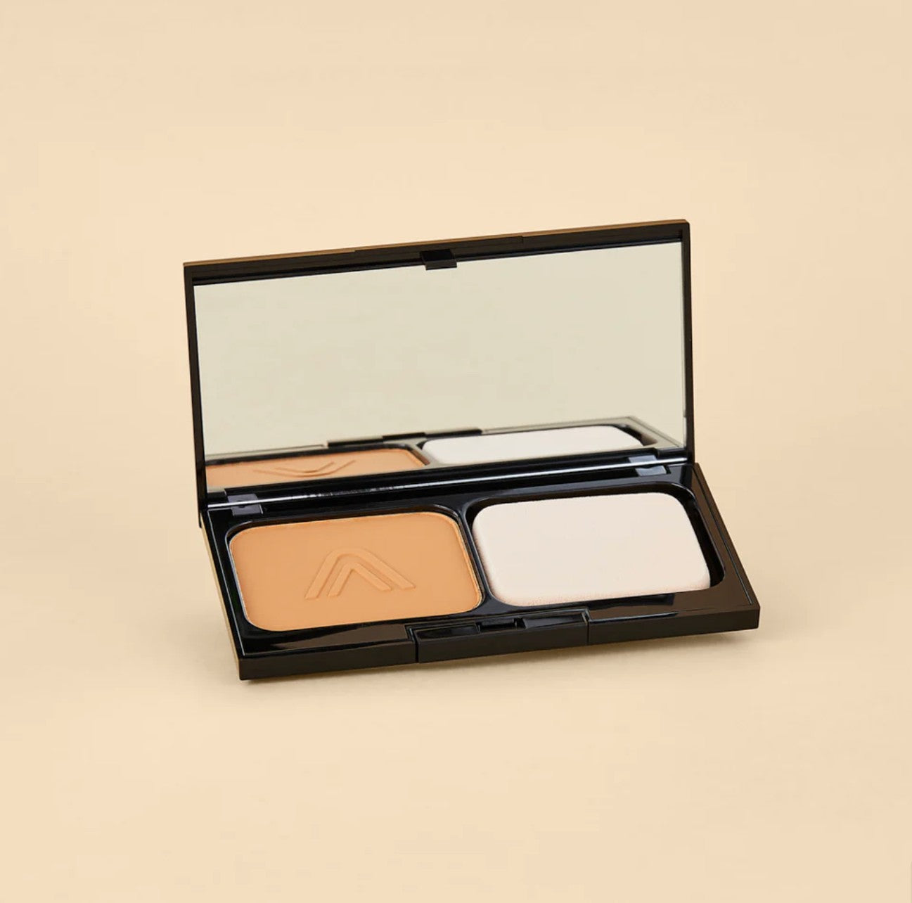 Polvo Compacto 1ST Scene